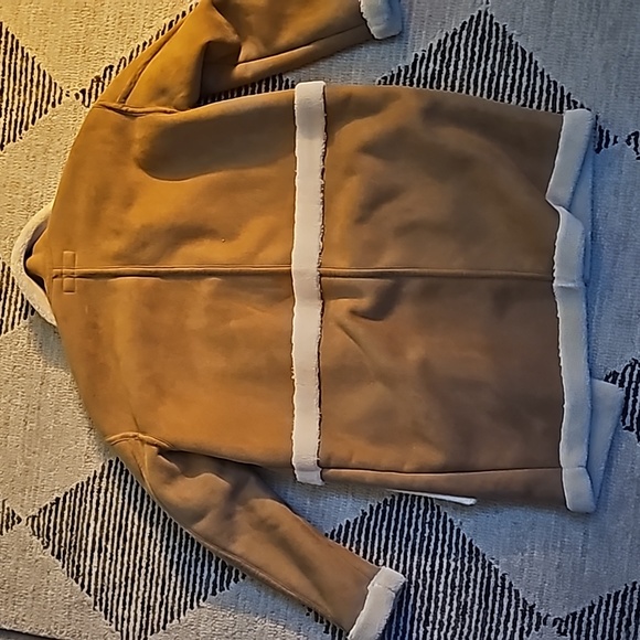 Coat - Picture 2 of 3